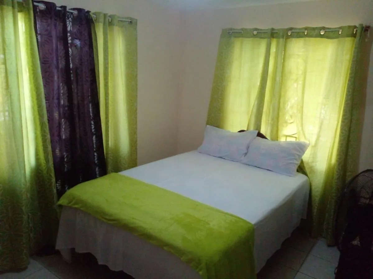 Happy And Comfortable Home Montego Bay